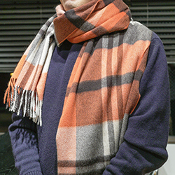 マフラーは秋にだって使える