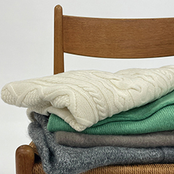 そろそろ本気の冬支度、おすすめニットをPICK UP