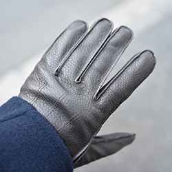 グローブの縫い目を気にしたことはありますか？