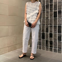 サマーニットもデザイン重視！