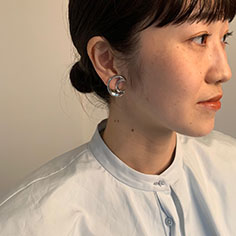 【予約中】夏のスタイルに映えるIRIS47