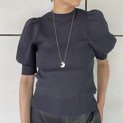 秋まで着たい、ふんわりニットたち