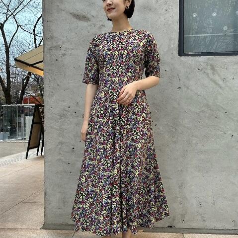 UNITED ARROWS 六本木ヒルズ店限定 フラワー ギャザーワンピース UNITED ARROWS 六本木ヒルズ店限定 フラワー ギャザーワンピース