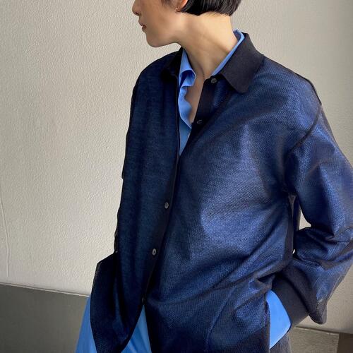 シャツの着こなし