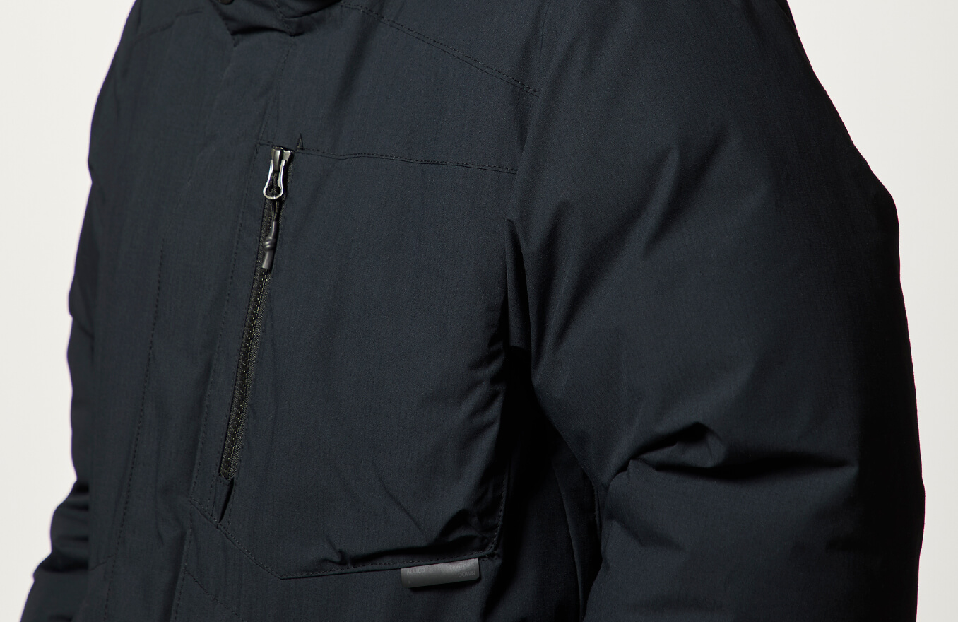ALLIED FEATHER DOWN / “Flameproof Down Coat“