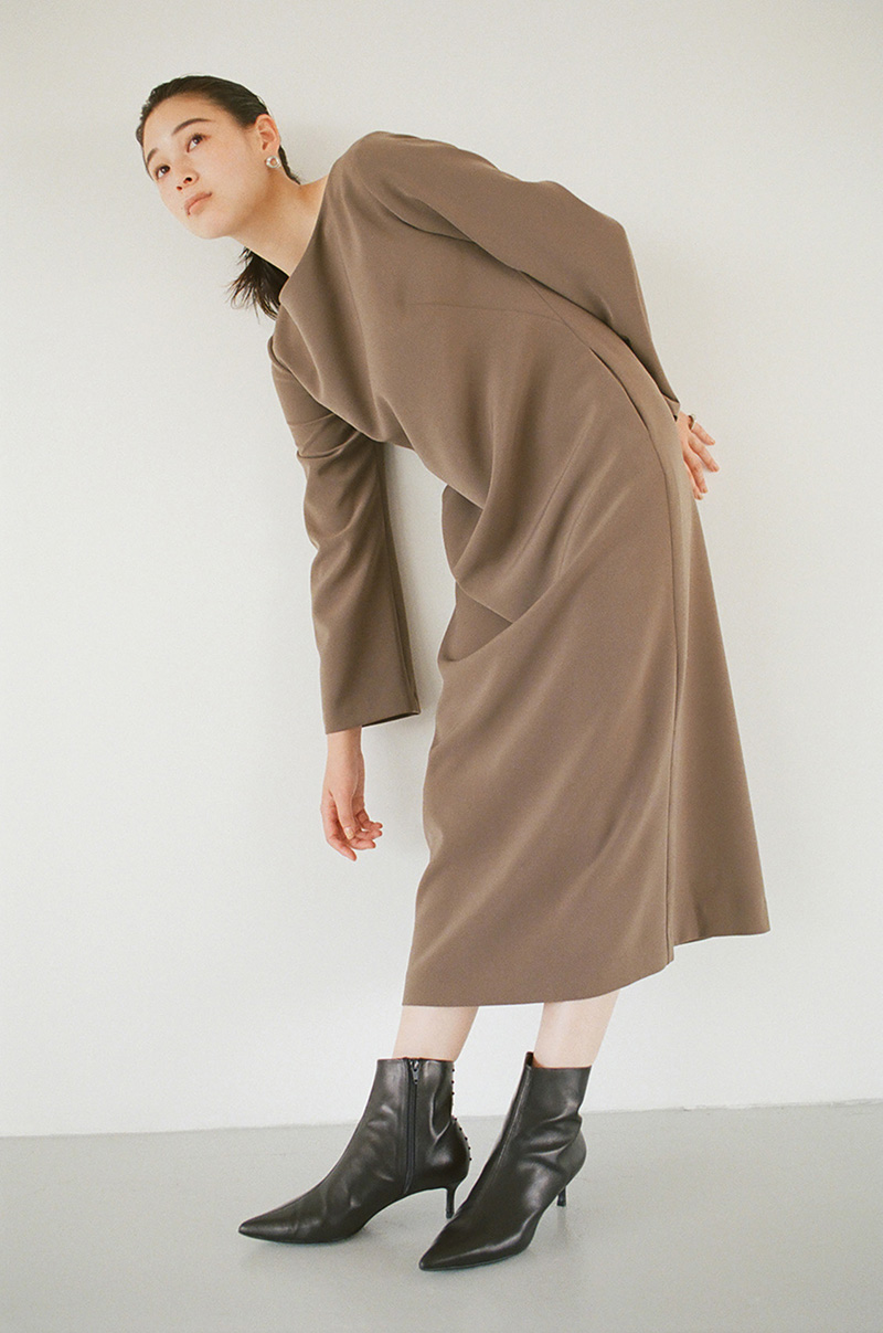LOOK_03