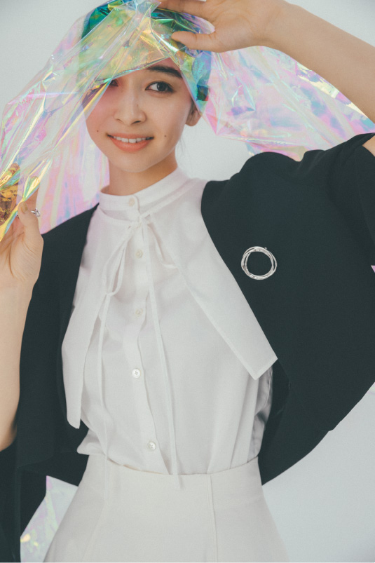 Look 12