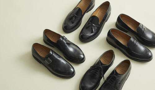 新しいシューズブランド、TOOLS AND CONSTRUCTION