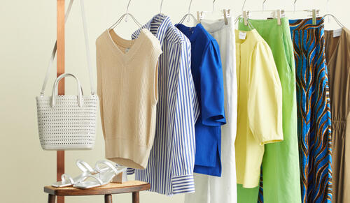 セールで狙う、夏のきれいめアイテム