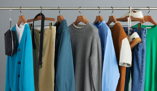 どんな時も手放せない"普通"の服