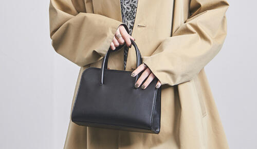 MORE SALE ／ 使えるバッグ&シューズ、防寒アイテムもお得に