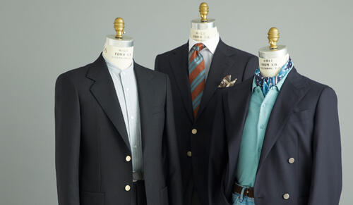 ブレザーとあわせれば、きっとうまくいく