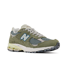 New Balance M2002R ウィメンズサイズ発売