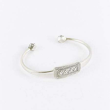 H060-Bracelet-Jack.jpg