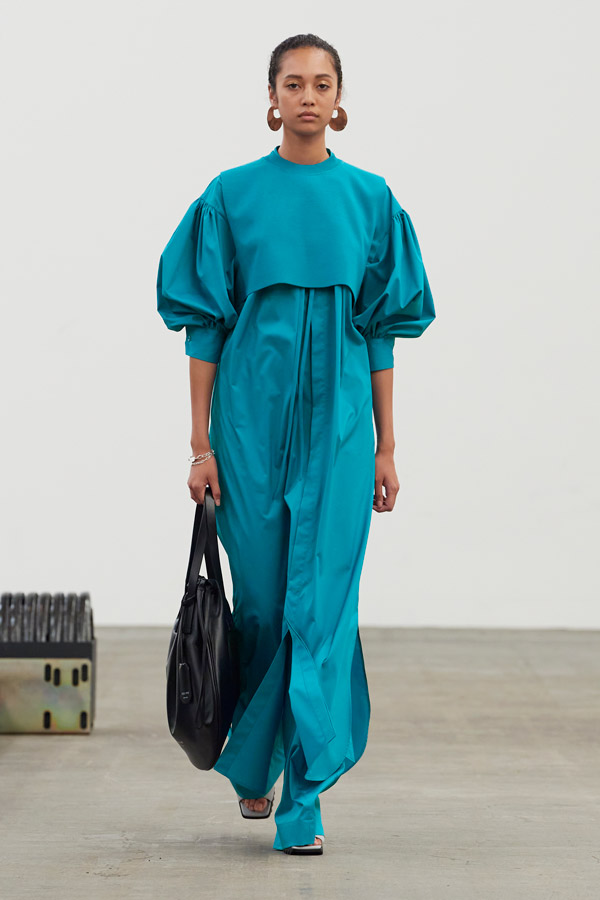 ③☆HYKE_SS22_Look16s.jpg