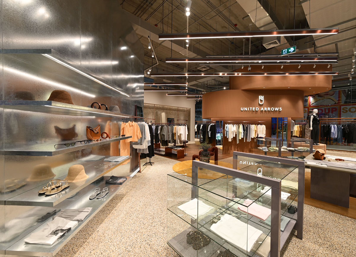 ユナイテッドアローズ エムスフィア（バンコク）