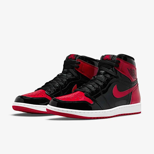 NIKE AIR JORDAN 1 Patent Bred