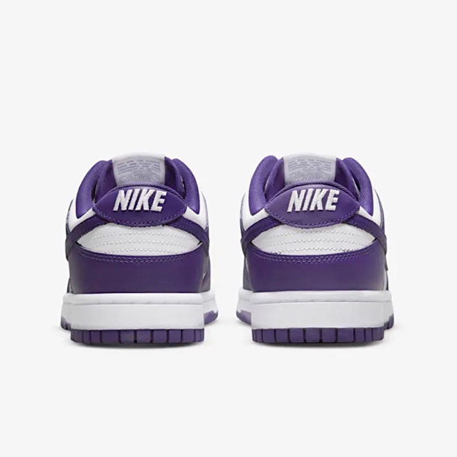 スニーカーNike Dunk Low"Championship Court Purple"