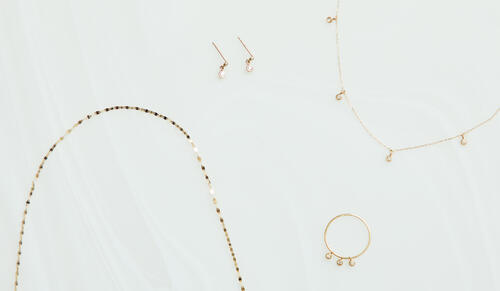 繊細な輝きを放つジュエリーブランド