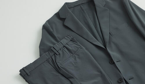 洗えるスーツ「COZY」