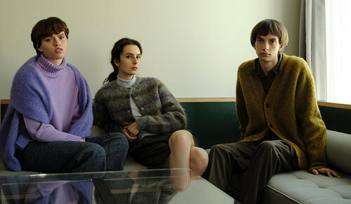 【new in-】色で魅せるニットコレクション Winter Knitwear