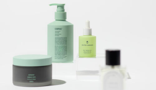 cosmetics 夏の肌と髪を整える