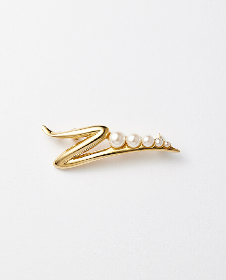 BROOCH BEAUTY&YOUTH