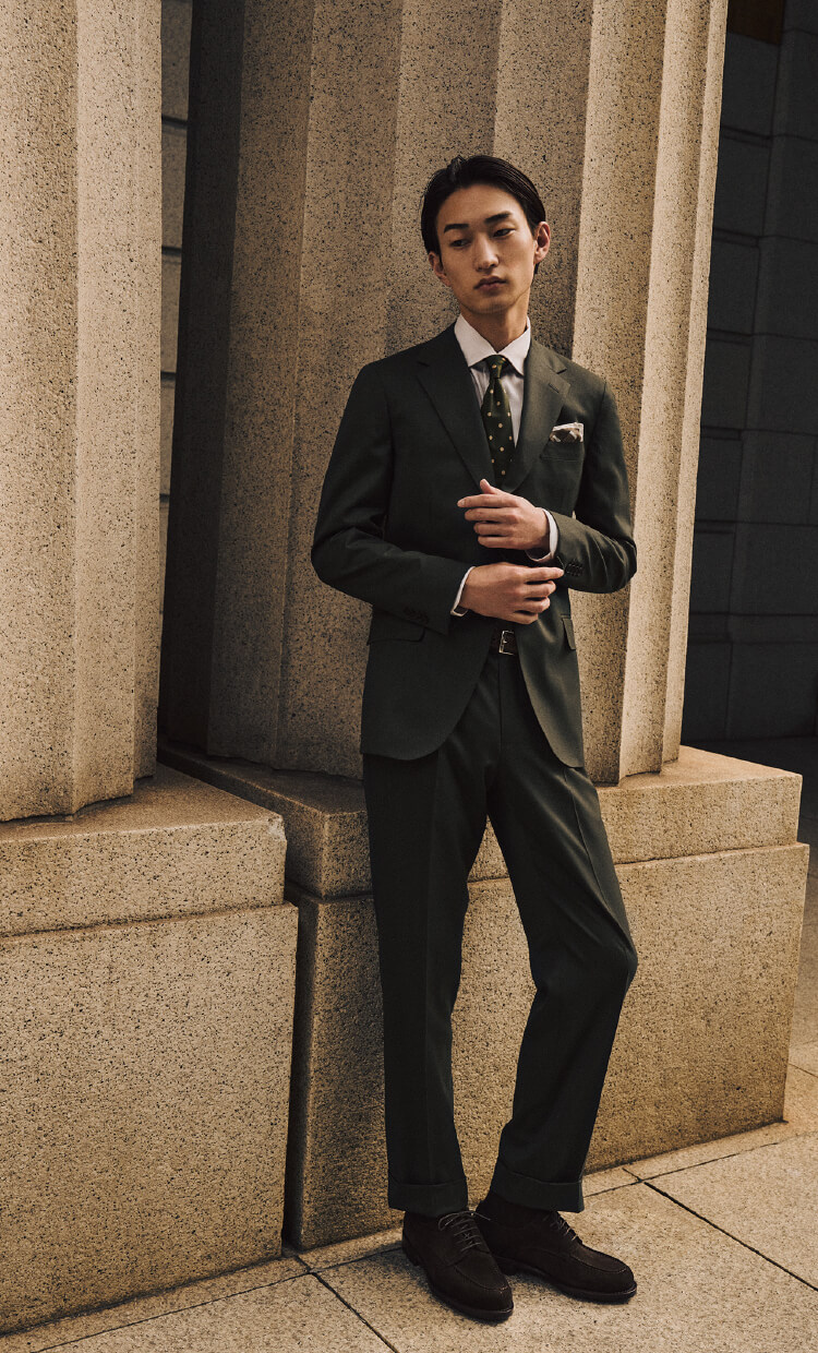 OFFICE STYLE 2024 オフィススタイル 服は働く力 ユナイテッド OFFICE STYLE 2024 オフィススタイル 服は働く力 ユナイテッド