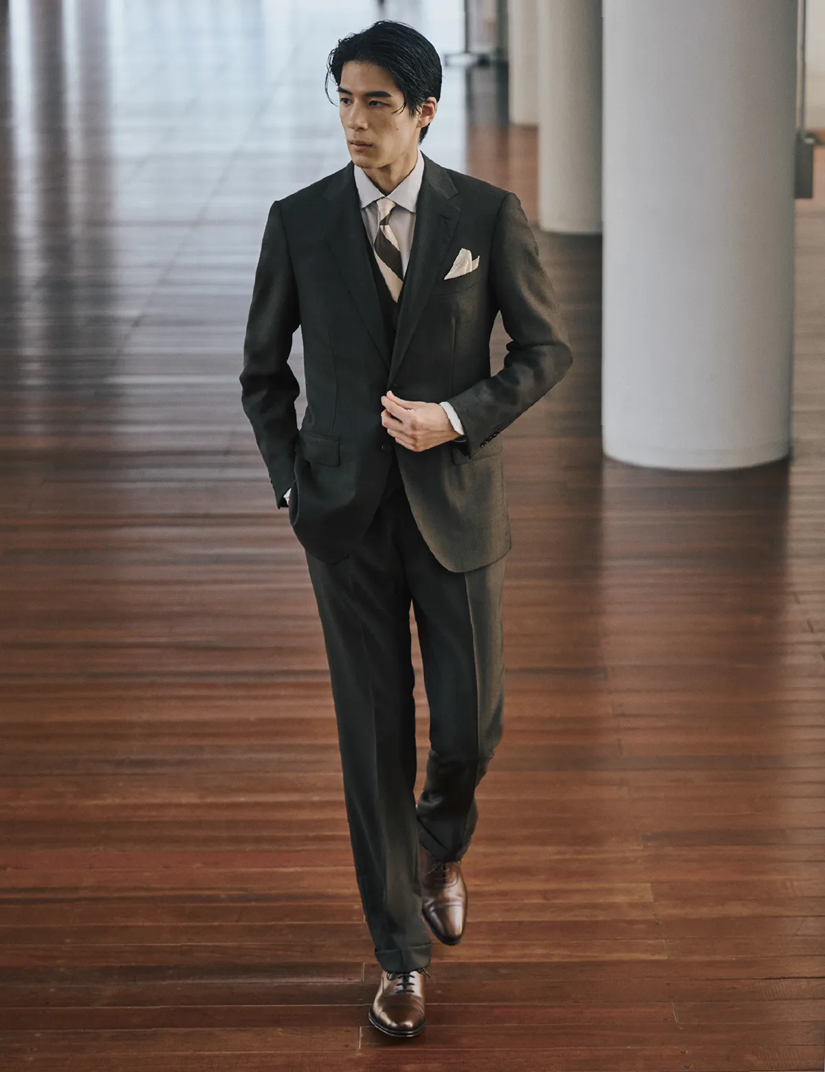 OFFICE STYLE 2025 AUTUMN / WINTER MEN