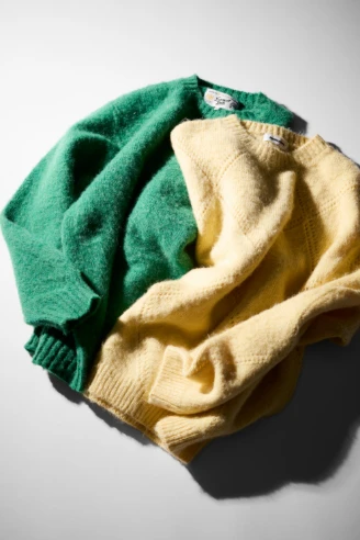 SWEATER ニットの見出し