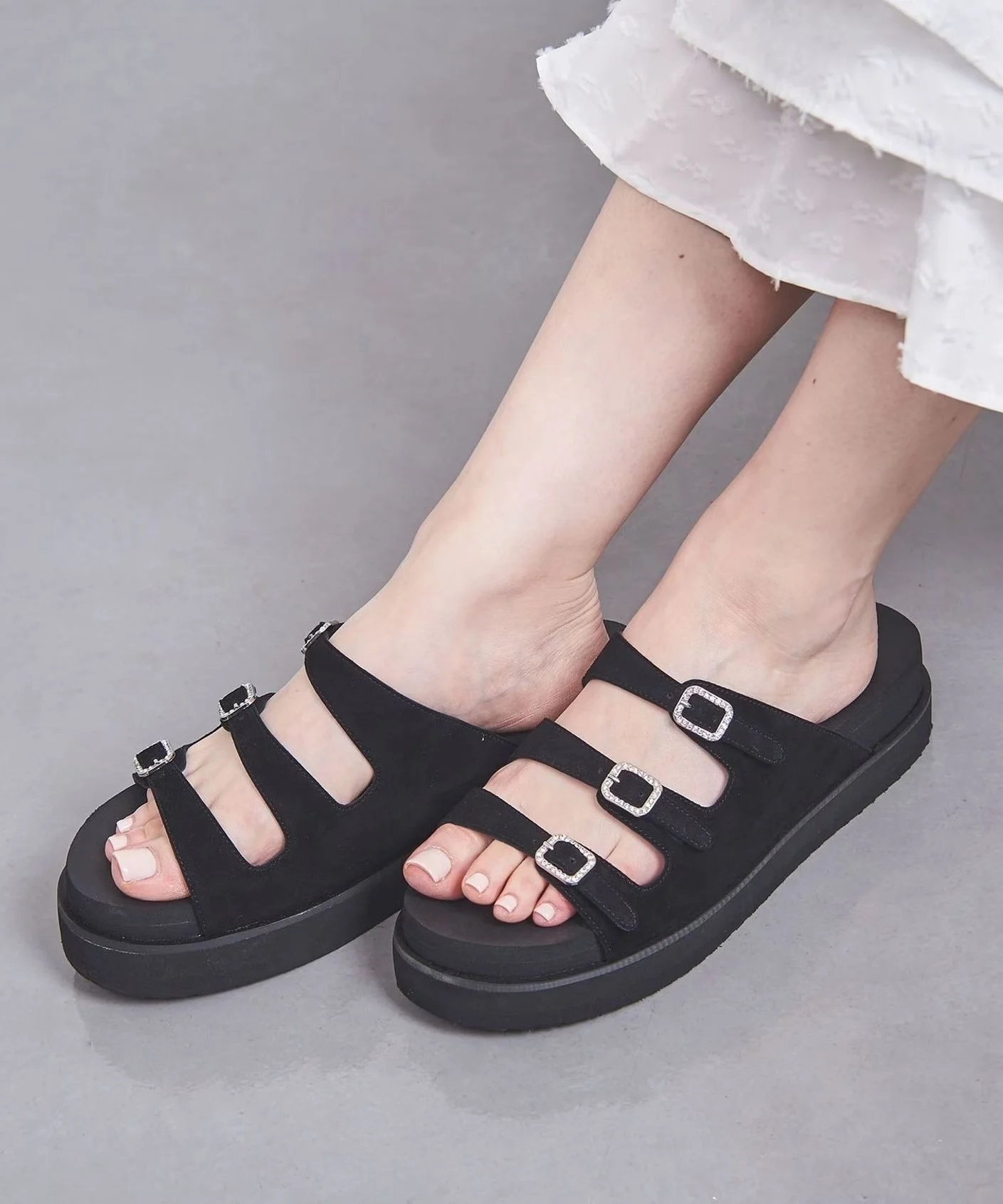 この夏履きたいこの一足 BEST SUMMER SANDALS|ユナイテッド この夏履きたいこの一足 BEST SUMMER SANDALS|ユナイテッド
