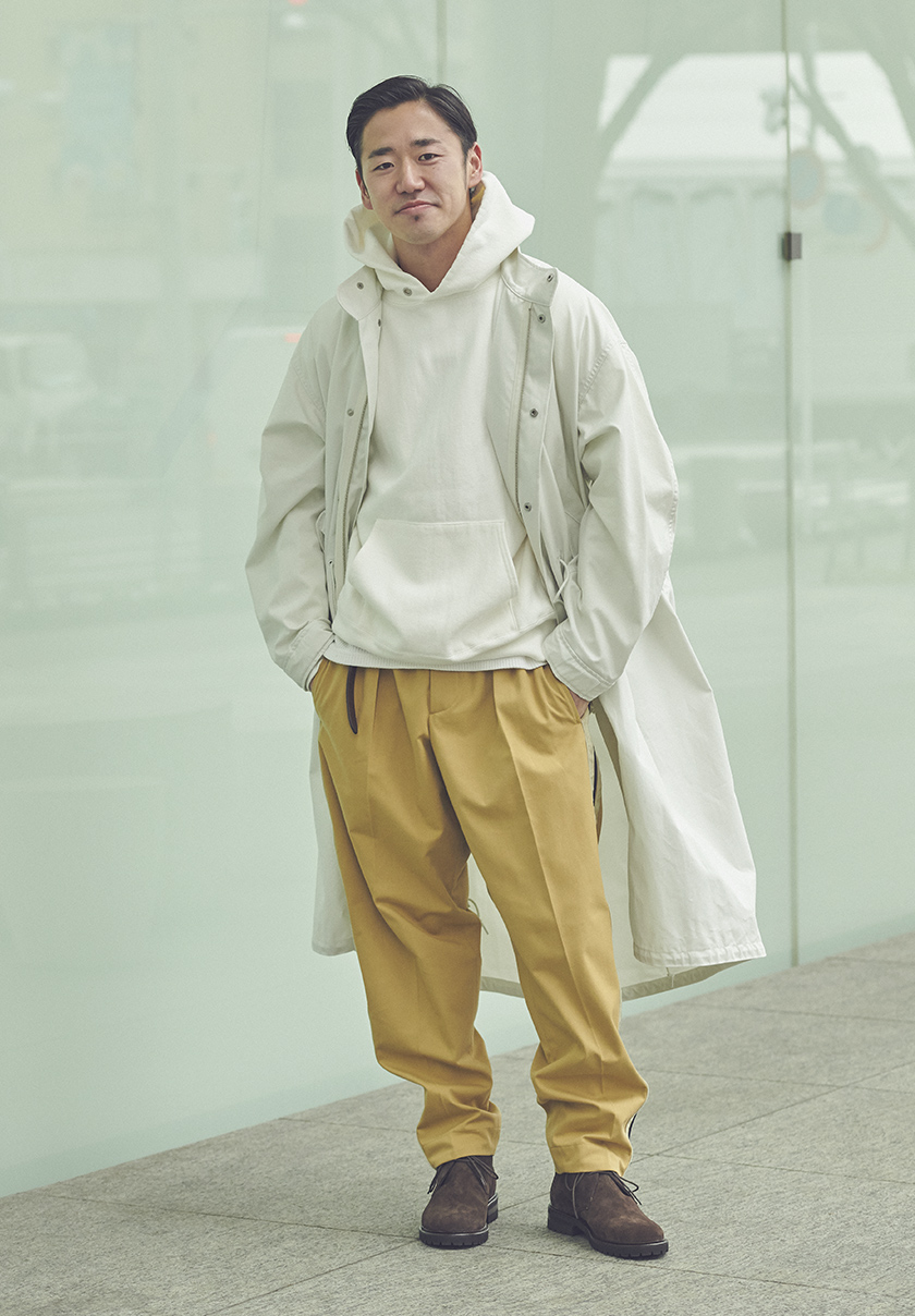 UNITED ARROWS LTD. SHOP STAFF SPRING OUTERWEAR STYLES