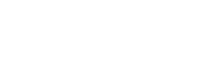 レース×デニムの異素材MIXが今年らしい。