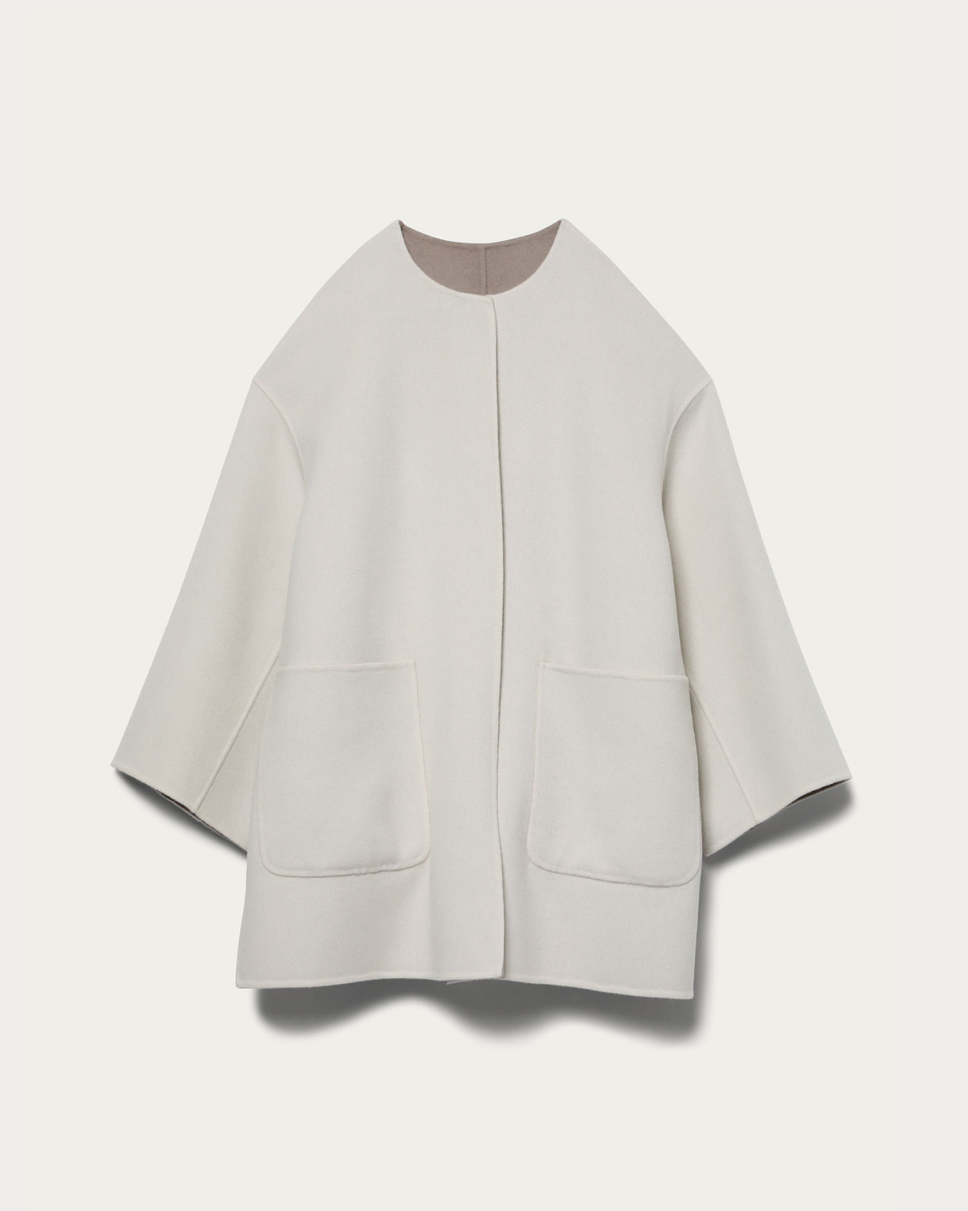 1525-199-4140 | WOMEN | 2021 Autumn Winter | UNITED ARROWS LTD. 1525-199-4140 | WOMEN | 2021 Autumn Winter | UNITED ARROWS LTD.