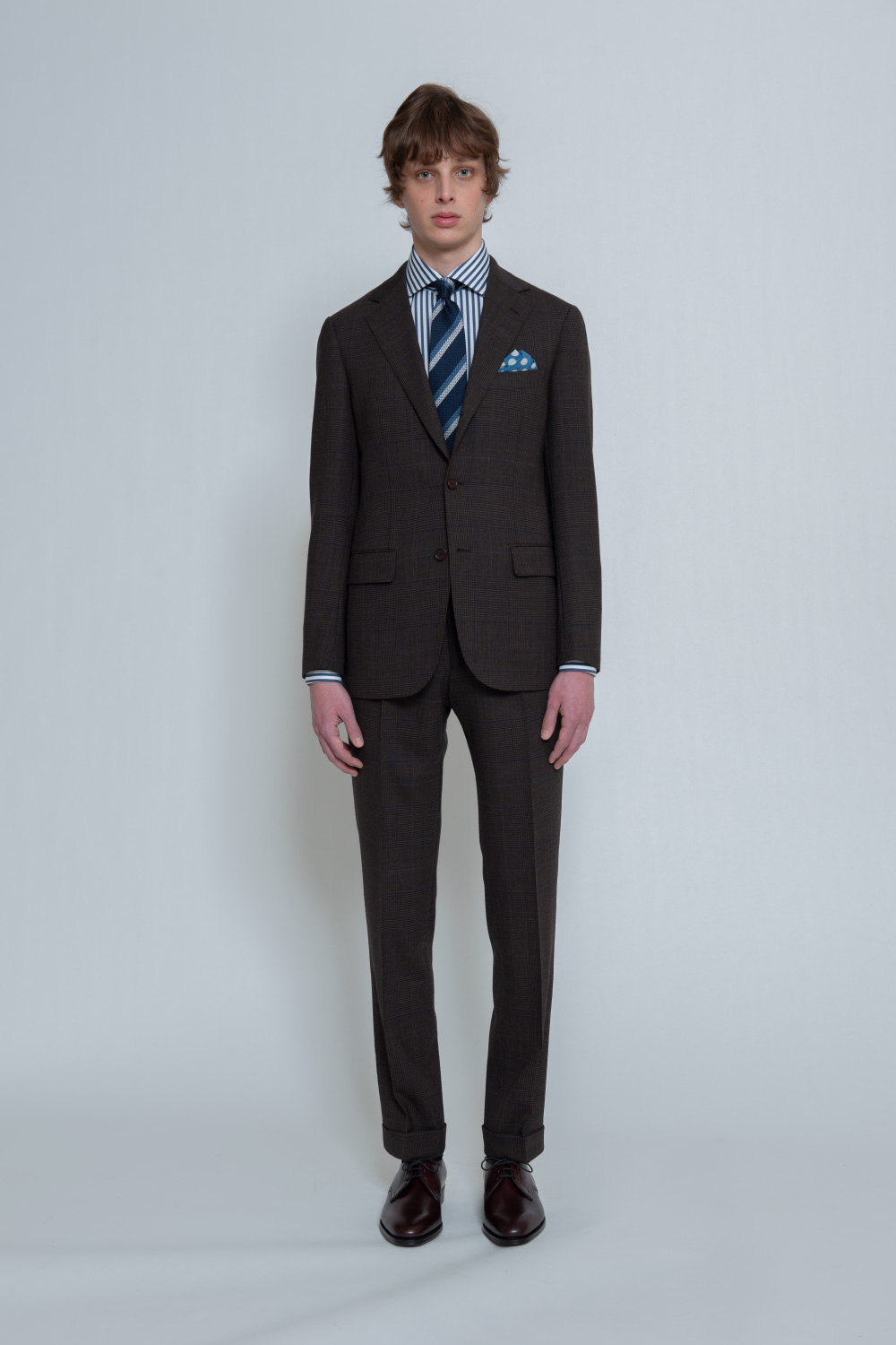 1334-699-0048 | SOVEREIGN | MEN | 2021 SPRING SUMMER 1334-699-0048 | SOVEREIGN | MEN | 2021 SPRING SUMMER