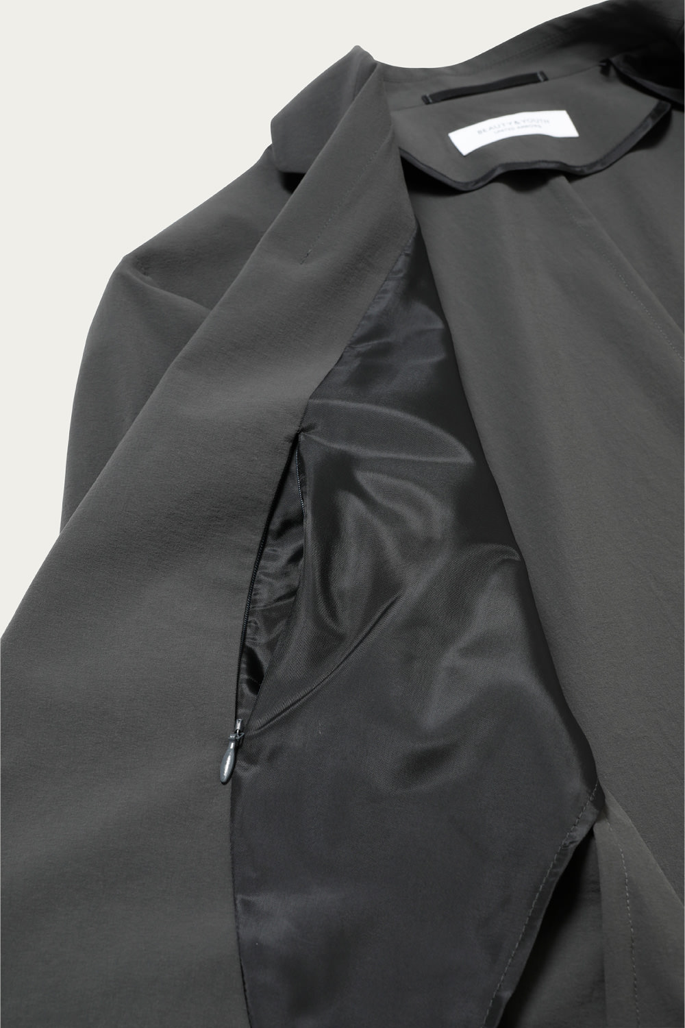 1222-186-1625 | BEAUTY&YOUTH | MEN | 2021 SPRING SUMMER | UNITED