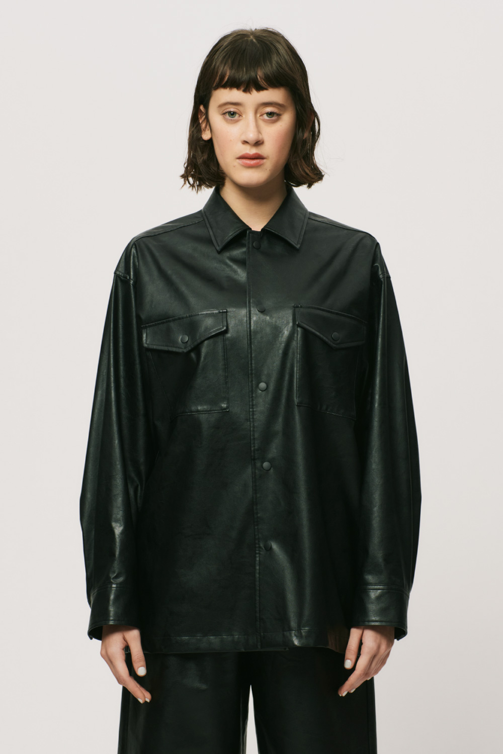 H BEAUTY&YOUTH / 21SS/CPOシャツ/S/フェイクレザー/BLK/1625-299-4697 1625-299-4697 | H BEAUTY&YOUTH | WOMEN | 2021 SPRING SUMMER