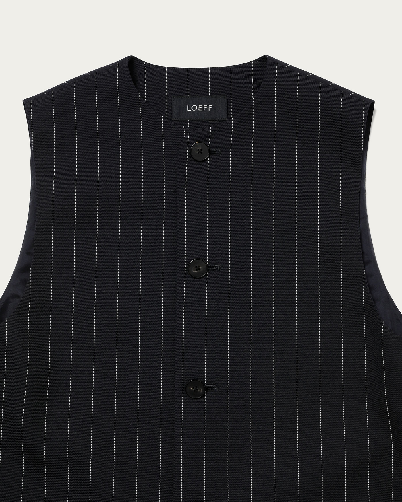Vest | OUTERWEAR | ロエフ | WOMEN | 2022年秋冬コレクション