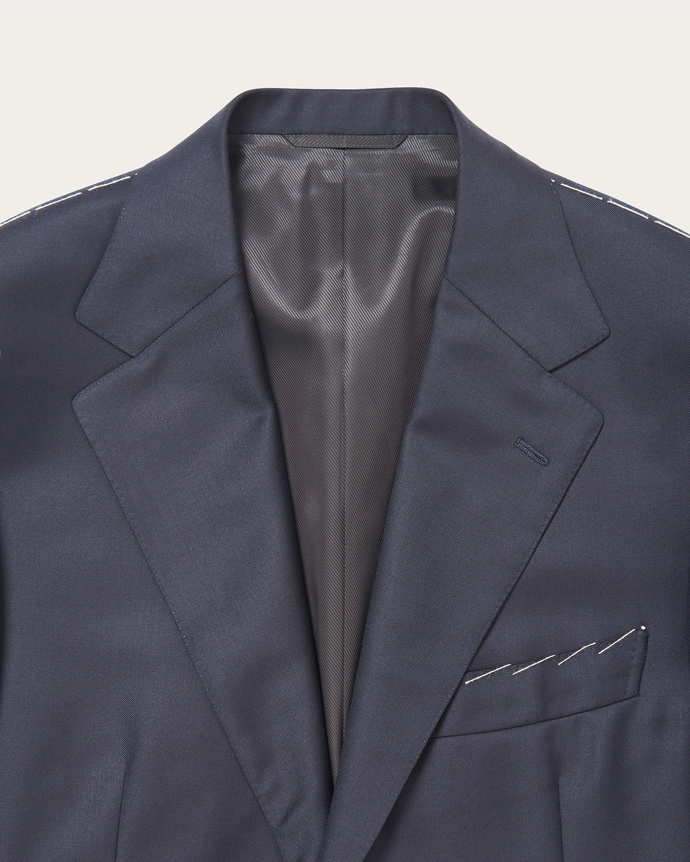 Suit | TOPS | ソブリン | MEN | 2022年秋冬コレクション Suit | TOPS | ソブリン | MEN | 2022年秋冬コレクション