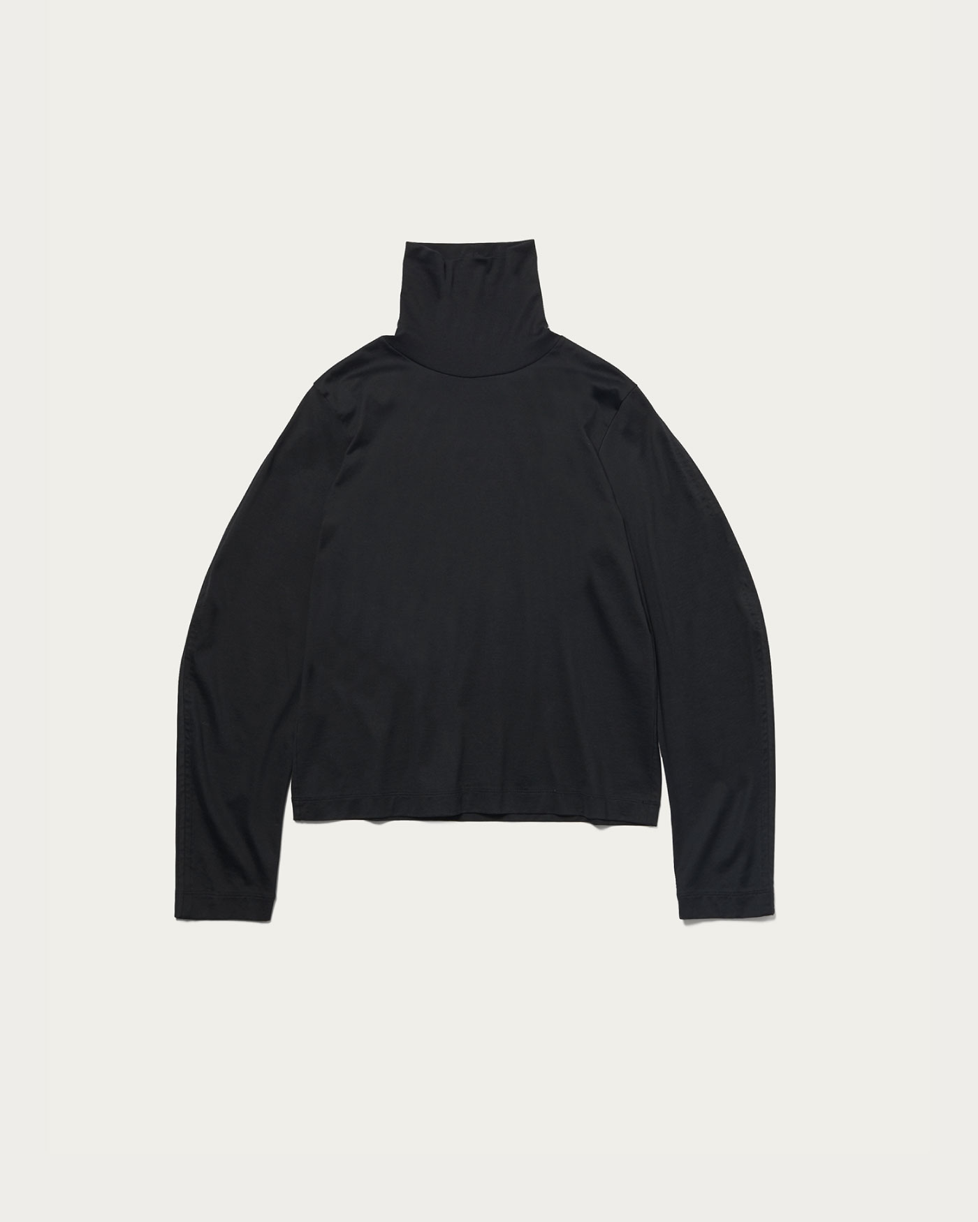 Cut&Sewn|TOPS|ロエフ(LOEFF)|WOMEN|2023年秋冬 Cut&Sewn|TOPS|ロエフ(LOEFF)|WOMEN|2023年秋冬