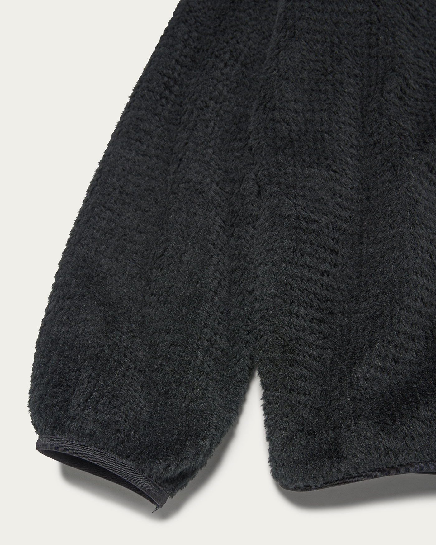 Cardigan|TOPS|コティ|MEN|2023年冬コレクション Cardigan|TOPS|コティ|MEN|2023年冬コレクション