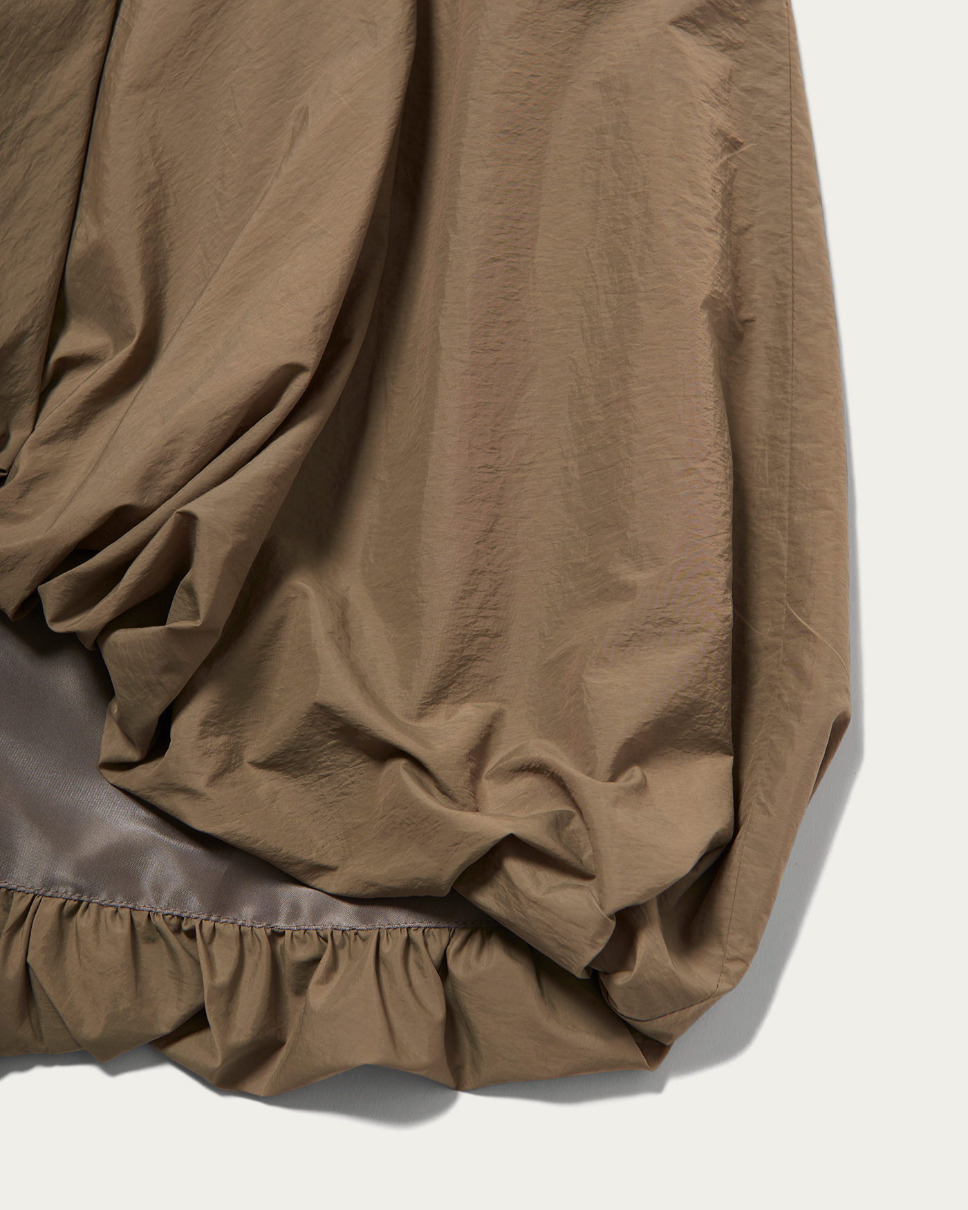 Pullover｜TOPS｜イウエンマトフ（AEWEN MATOPH）｜WOMEN｜2024