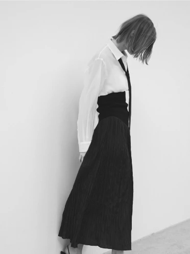 Look 3