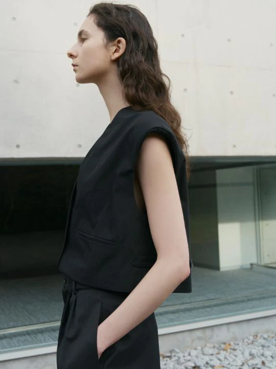 SPRING 2024 Look 04
