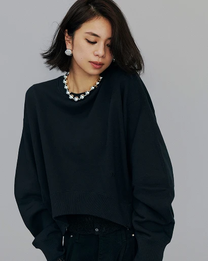 ESSENTIAL 05