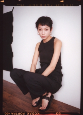 遊び心が効いたサイジングで、大人の余裕も演出