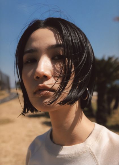 しなやかな素材を品格を漂わせながらまとう夏