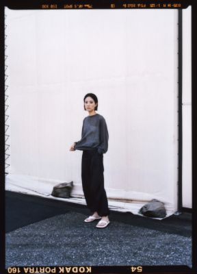 オーガニックなカラーを程よく注入し柔らかさを匂わす