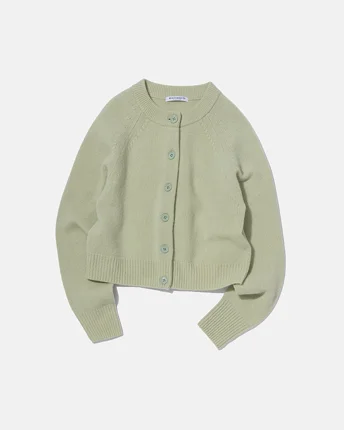 KNITWEAR