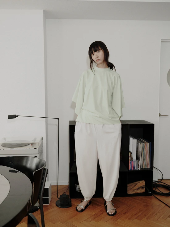 LOOK 08